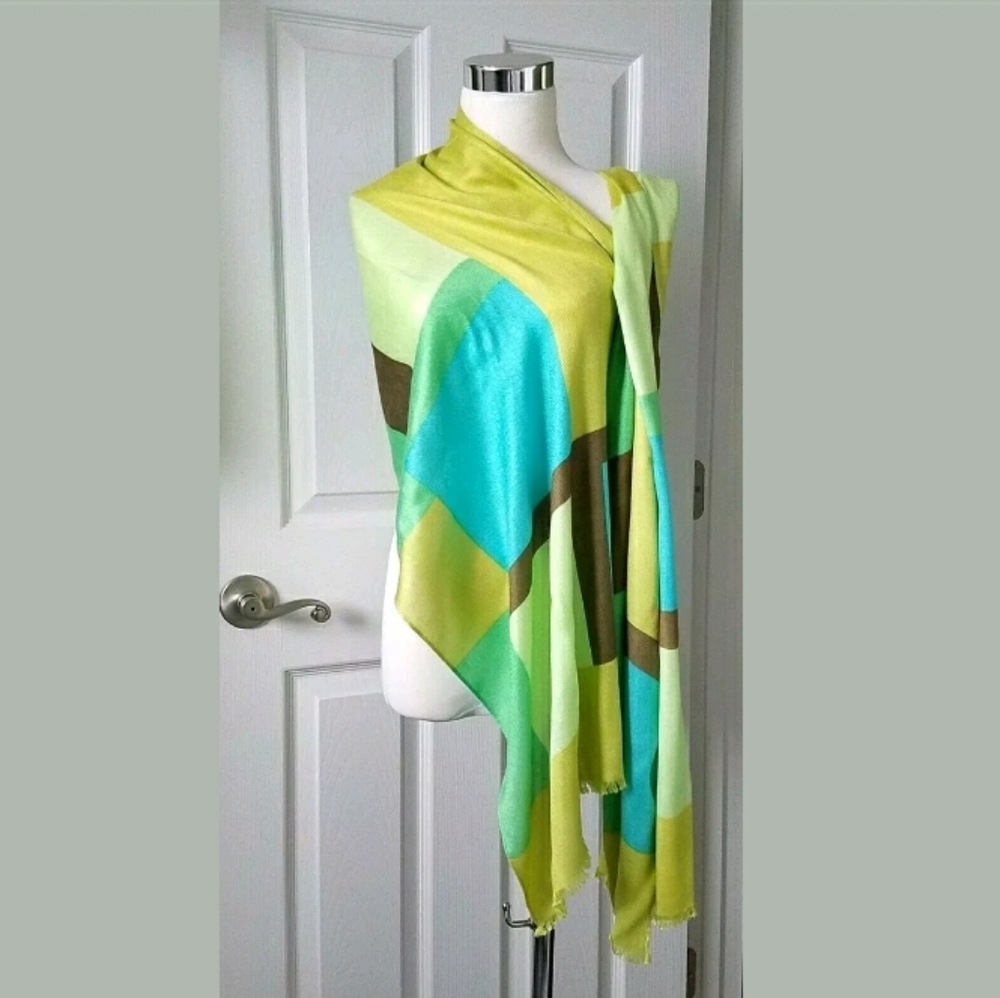 36 Thirtysix Multi-Color Ling Scarf